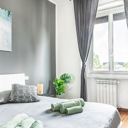 Apartmán 'Tribal House' Sansiro-Rhofiera-Duomo Milán Exteriér fotografie