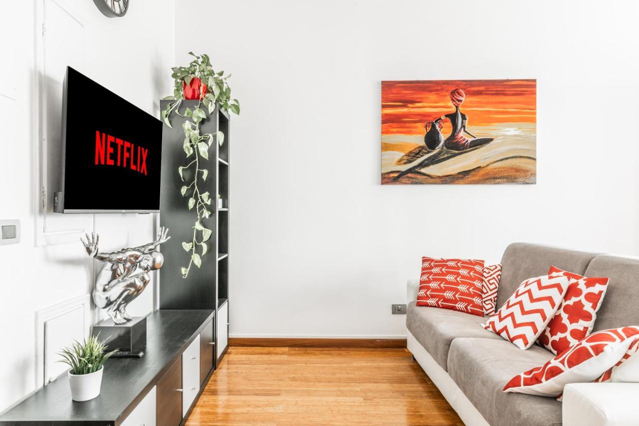 Apartmán 'Tribal House' Sansiro-Rhofiera-Duomo Milán Exteriér fotografie